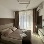 Prime 2-bedroom Велинград